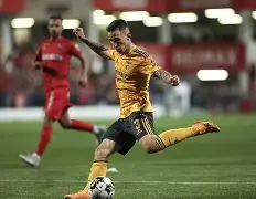 爱游戏中国-英超加时末段走向成谜；葡萄牙体育远射贴柱；媒体盛赞；团队化学反应显著(5葡萄糖注射液500ml说明书)